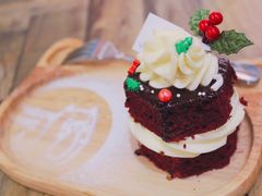 红丝绒蛋糕-小时光咖啡馆(开森度假森林店)