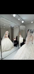 -PAI婚纱礼服设计馆【大牌租赁/高级定制】
