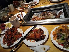 -钦瓦台时尚自助餐厅(银泰城店)