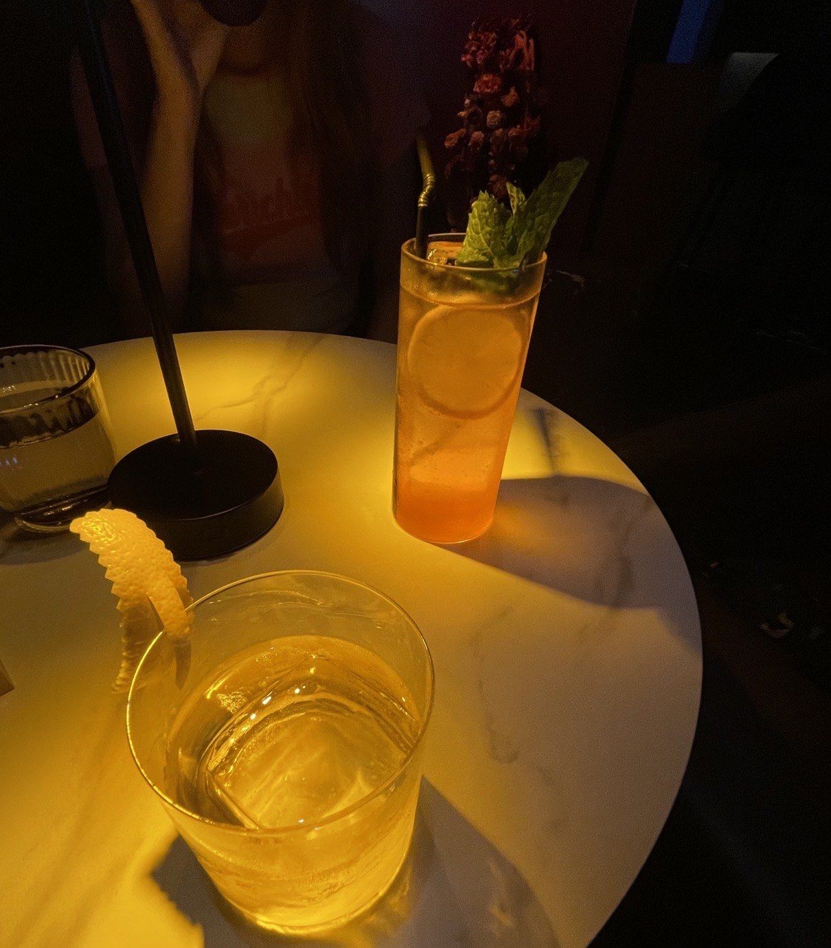 在广州 清吧喝一点点 微醺