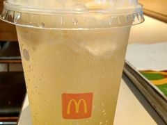 海盐柠檬麦旋酷-麦当劳(斜土路2号店)