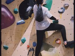 -Upper Climbing Gym 攀岩(华侨城店)