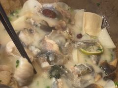 -云中鱼蒸汽石锅鱼(川沙百联店)