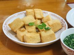 -正宗普宁豆干坊·洪记砂锅粥(红领巾路店)