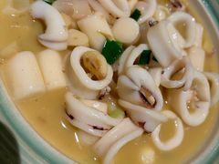 -桂满陇·手作小笼包&江南叫花鸡(中山公园店)