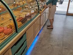 面包甜点陈列柜-巴莉甜甜(双岗一店)