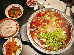 -辣尚瘾·烤鱼·新川菜(交大直营店)