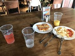 -Geneva日内瓦餐厅(西郊宝成花苑店)