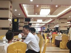 -御满江海鲜酒家(洛溪新城店)