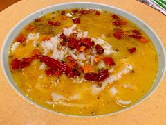 无刺酸菜鱼-豫江南川湘料理(岗顶六店)