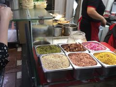 自助取餐区-八一路好吃街(雨田商务大厦店)