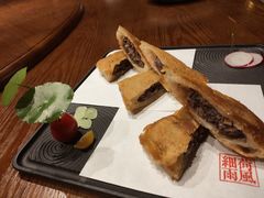 黑松露牛肉饼-荷风细雨·中国茶宴(碧云店)