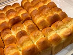-HOT CRUSH趁热集合·现烤面包(上海环球港店)