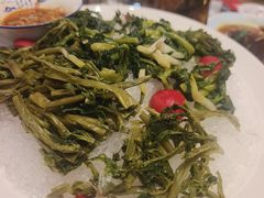 -那家老院子东北菜·饺子·小鸡炖蘑菇(艳华街店)
