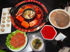 -三江两海老火锅(北京首店)