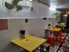 -河记肠粉店
