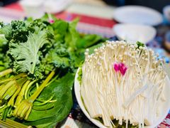 -慢丽江·云南野生菌土鸡锅(付家庄店)