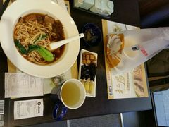-康师傅私房牛肉面(马泉营奥莱店)