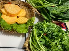 -喜悦小串丹东小黄牛海鲜烧烤大排档(民主广场店)