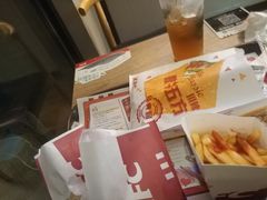 -肯德基(蔡甸世纪广场DT店)