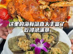 -小海豚•老字号海鲜餐厅(天涯店)