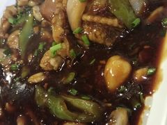 -虾弄弄海派小龙虾·牛羊蝎子火锅