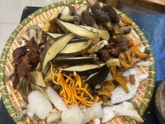 -草墩罗非鱼庄•野生菌•腊排骨(七星街上段店)