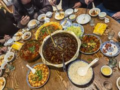 -乡土特色.冷锅鱼.牦牛肉汤锅