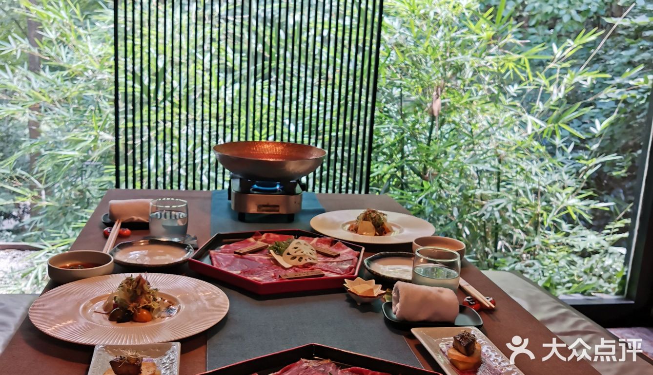 杭州探店|绝美龙井茶山生活仪式感餐厅
