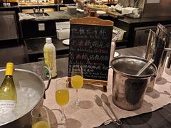 -圣丰索菲特·2 On 988 Café 自助餐厅
