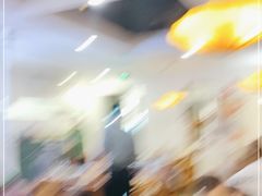 -毛辣果·贵州红酸汤牛肉火锅(西单店)
