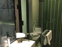 洗手间-成都太古里总府王府井亚朵X酒店