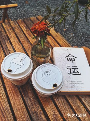 今天，我选择了慢下来，村里柴窑面包打卡喽！