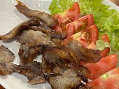 -Dang restaurant (patong phuket)