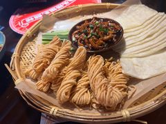 -魏铭鱼头捞饭(晋阳路店)