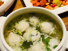 鲜嫩黄花鱼丸汤-将相和·海鲜蒸饺大连菜