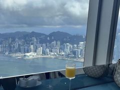 -OZONE 顶楼酒吧(香港丽思卡尔顿酒店)