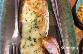 Sea Urchin Cheese Baked Lobster