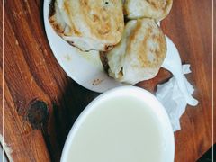 -宝瑞门钉肉饼店