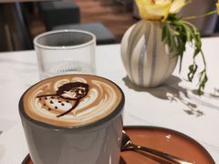 -潮一不贰·法式甜品·生日蛋糕·西式简餐(外滩店)