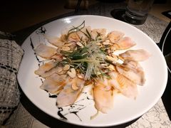 薄切鲜鱼片-穹六人间 people 6(岳阳路店)