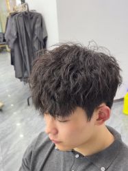 -藤野造型烫染·漂发