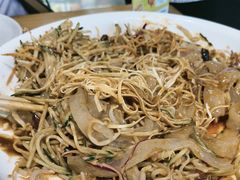 -陈小勺·东北大院(薛家岛店)