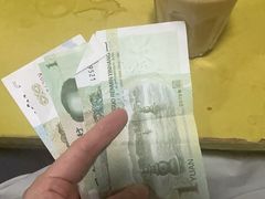 奶茶-老光明岗琼甜茶馆