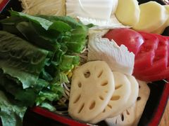-菌海森林·非遗野生菌火锅(西山区滇池路摩根道店)