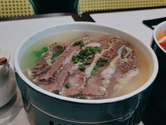 -新仙清汤牛腩(铜锣湾店)