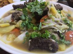 -萨宁音登锡伯风味餐厅(一楼店)