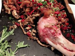 澳洲小牛腿-胡桃里乐队酒馆(鎏嘉码头店)