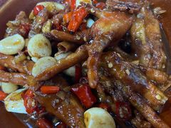 -老三样·美食研究中心(世贸路店)