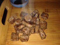 合牛 真心好吃-HIHE Bistro·Oyster Bar(华熙live店)